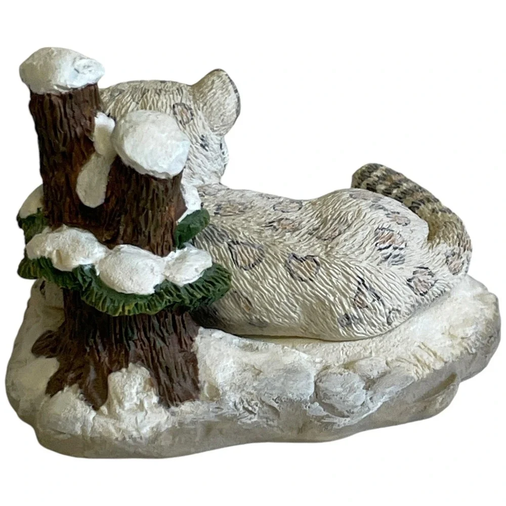 Vintage Snow Leopard Cub Figurine Wildlife Winter Decor Small Hamilton 1995
